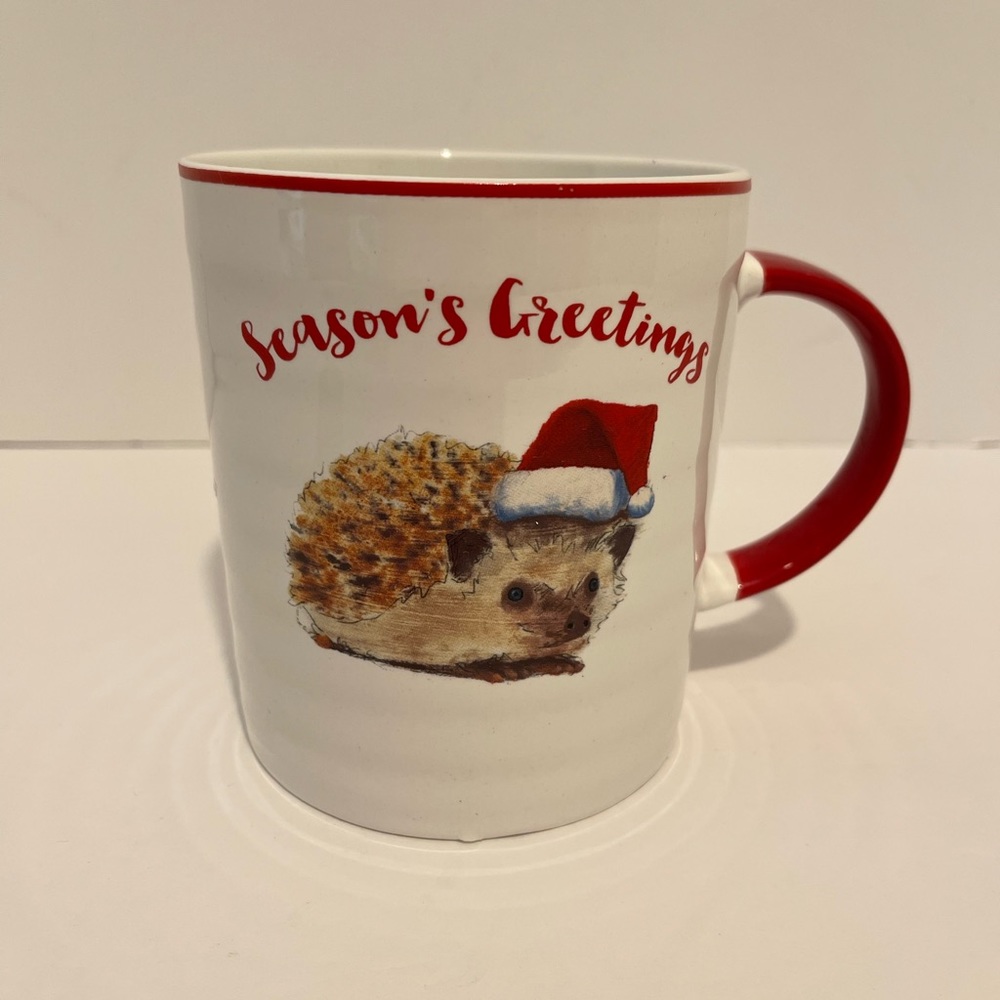 Maddison Studio Large Coffee Mug, “Seasons Greetings” Hedgehog in a Santa Hat